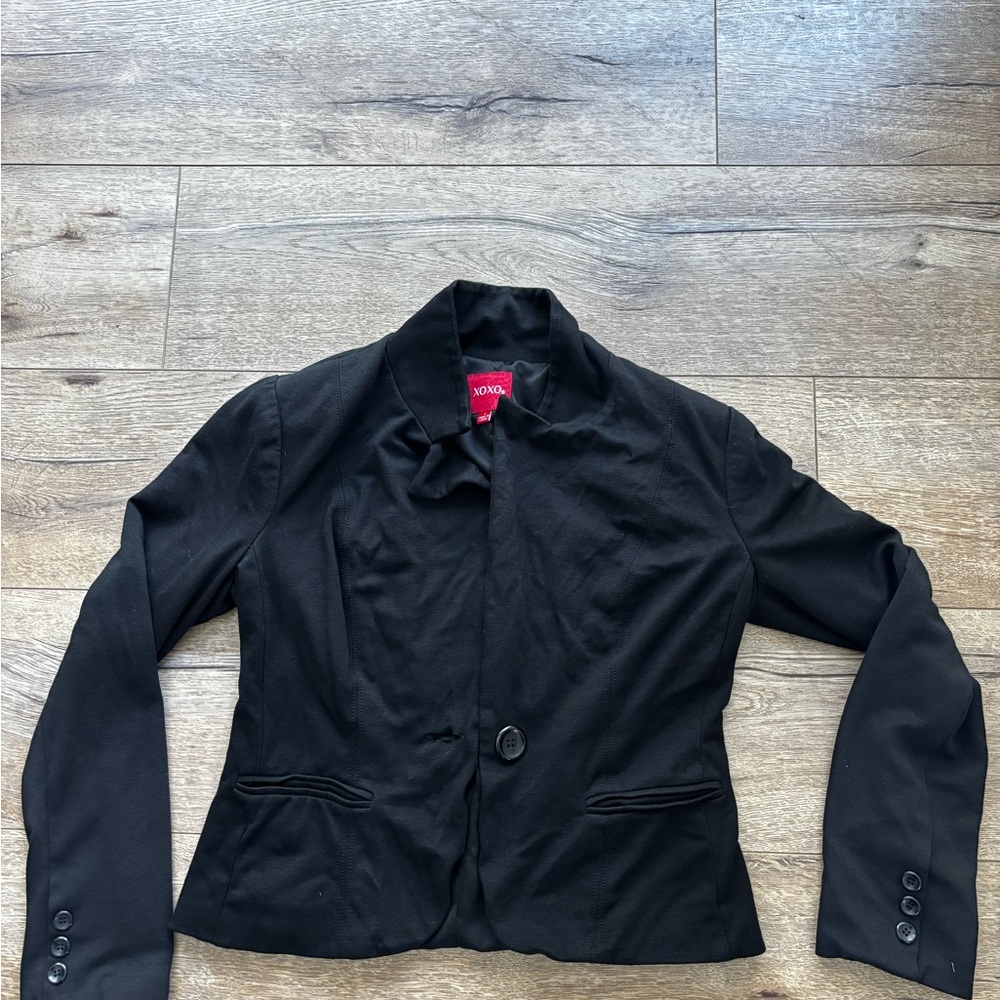 XOXO Black Blazer with Fitted Silhouette (S)